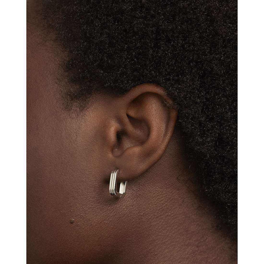 PDPaola boucles d'oreille Super Future femme AR02-505-U Je porte