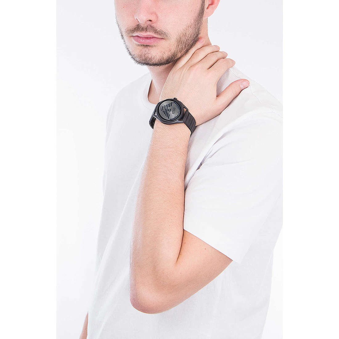 Emporio Armani Smartwatches homme ART5029 Je porte